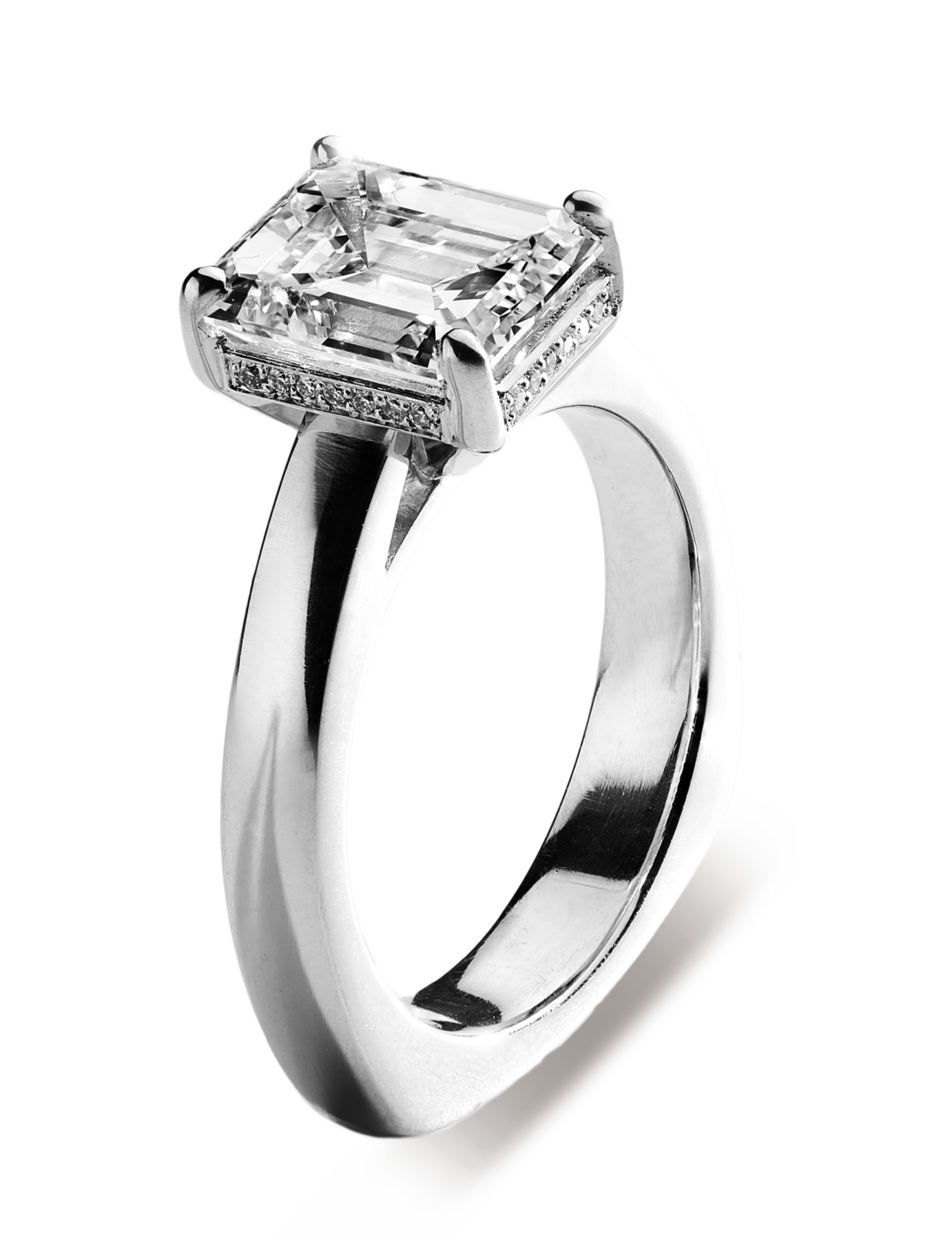 Barclay’s Fine Jewellers Stunning Engagement and Wedding Rings